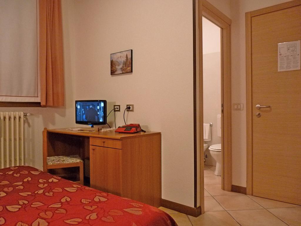 טליו Hotel La Rosa חדר תמונה